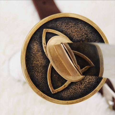 brass tsuba guard on Walking Dead Michonne katana