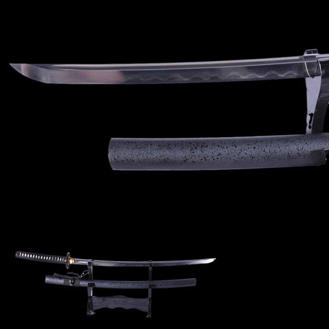 Honsanmai laminated steel blade on Last Samurai katana sword with visible construction