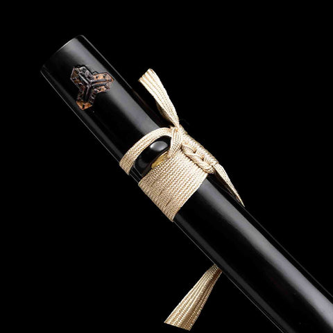 Front View of Kill Bill Katana Black Lion Carved Saya