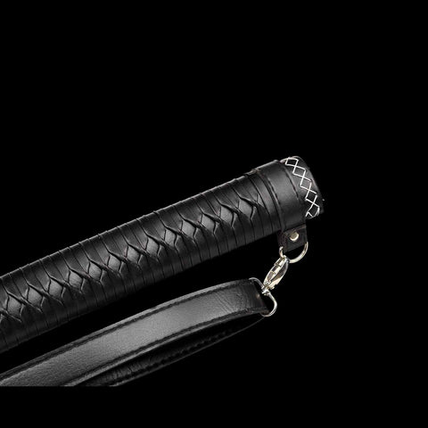 Sword bag and spare mekugi included with Michonne katana