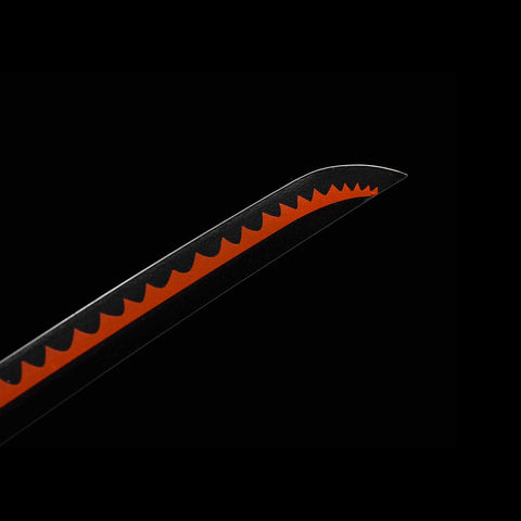 Sharp kissaki tip of Zoro Shusui battle ready katana