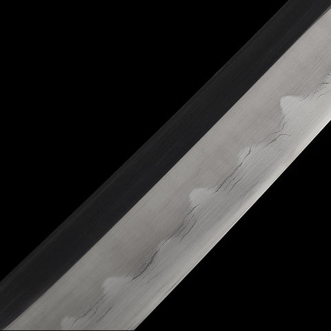 sharp blade edge detail of Sode No Shirayuki katana hand forged anime sword