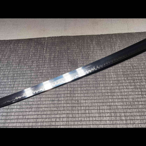 t10 steel katana blade clay tempered hamon detail